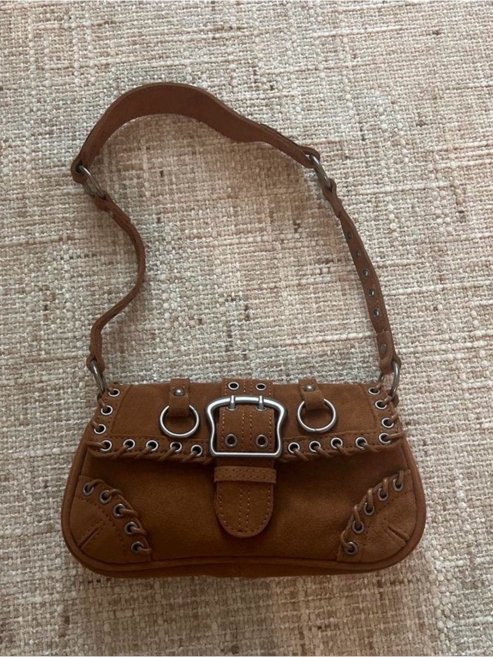 silence + noise jade suede rivet bag